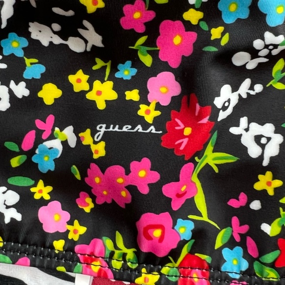 Guess floral print bikini style #20569 size large A80 - Picture 10 of 14